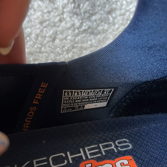 Only worn once navy blue sketchers - Picture 3 of 4